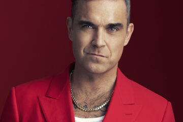 Robbie Williams Surpasses The Beatles: Historic Chart Record Broken in the UK