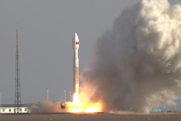 China Launches Lijian-1 Rocket Carrying Five Satellites into Orbit